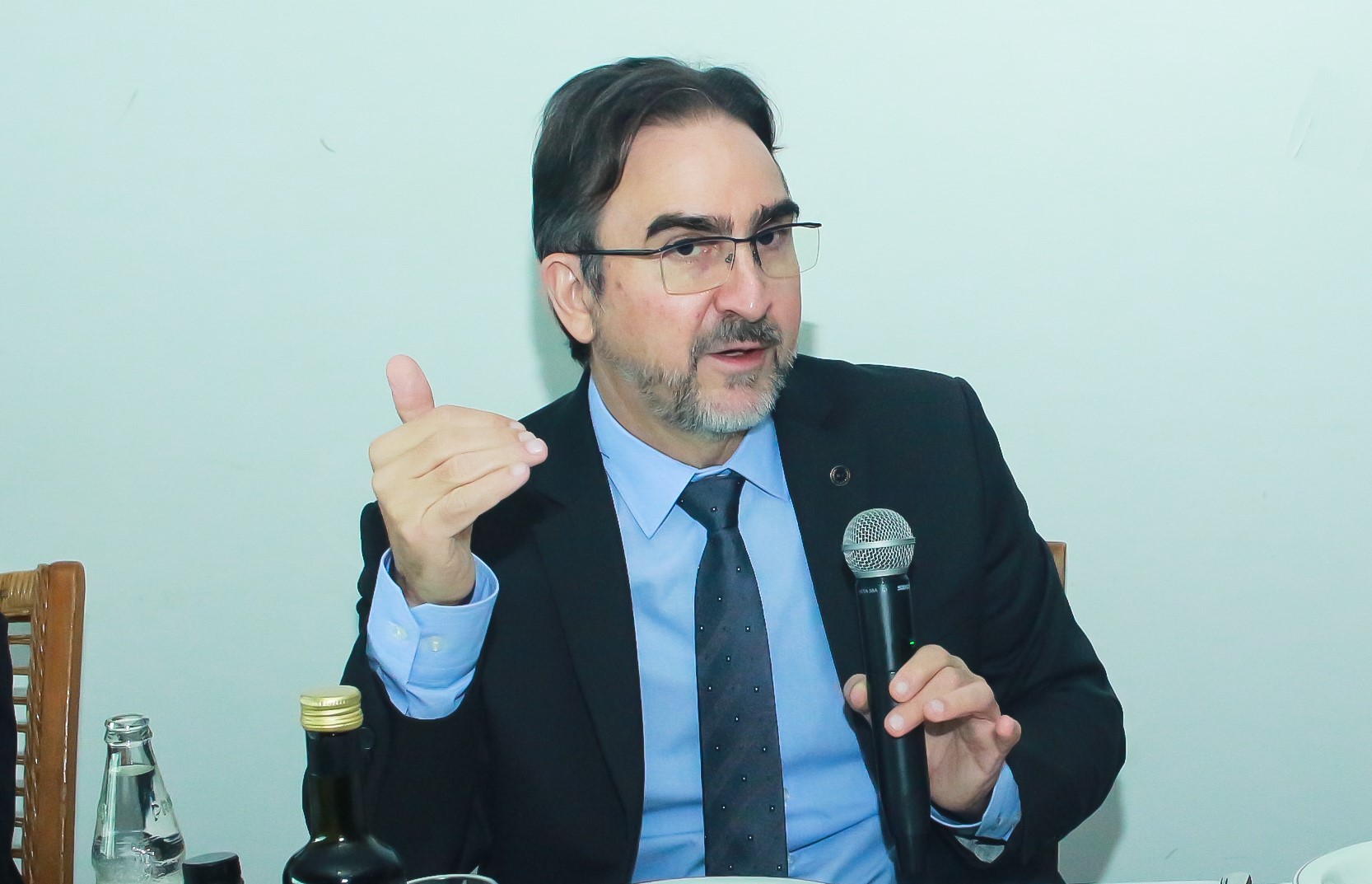 Secretário da Reforma Tributária reconhece a importância do profissional de RIG na tramitação da proposta